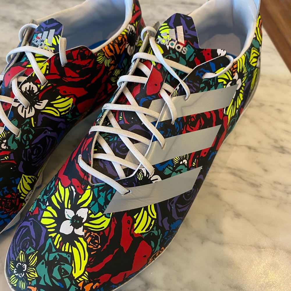 Adidas Girl’s Soccer Shoes⚽️
